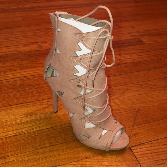 blush pink stiletto heels